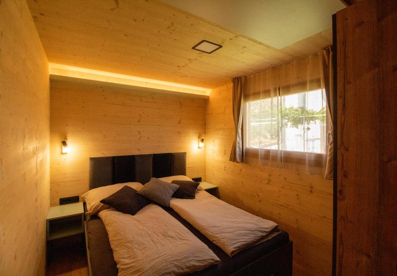 Camp Ante-Gojko Hotel Grebastica Ngoại thất bức ảnh